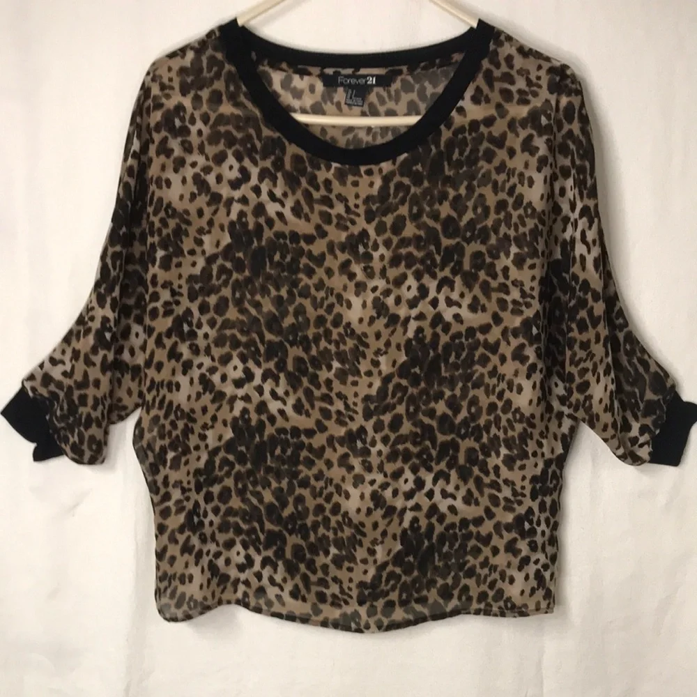 FOREVER 21 Women’s Sheer Blouse Top in Animal Print Dolman Sleeves Flowy Size S